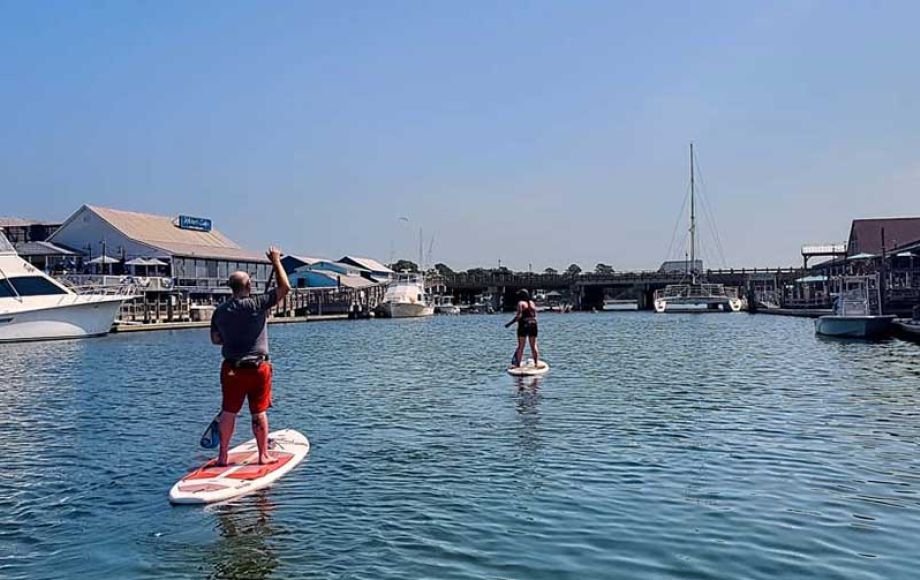 charleston-paddleboarding-tricks-01-9e6bfd7f